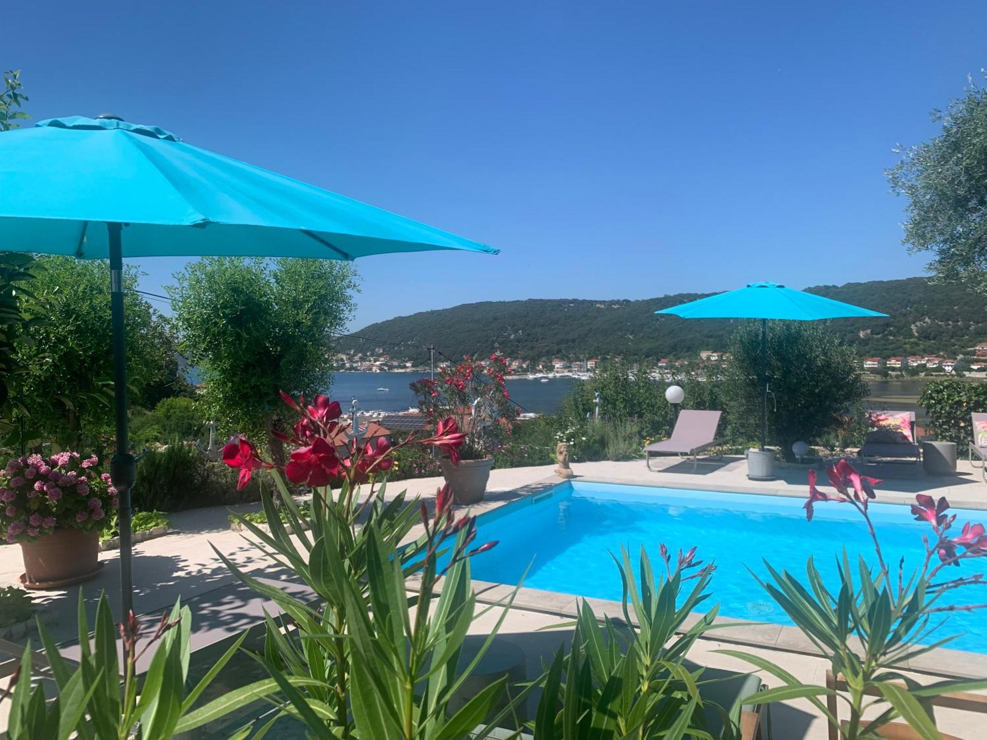 Villa Kristina Rab سوبيتارسكا دراغا المظهر الخارجي الصورة